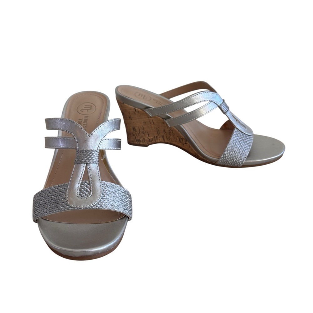 Mootsies Tootsies Silver Wedge Slip On Strappy Sandals Womens Size 8.5M NWOB